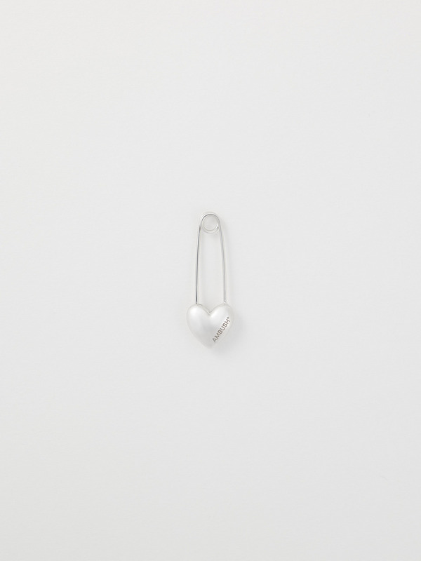 HEART SAFETY PIN
