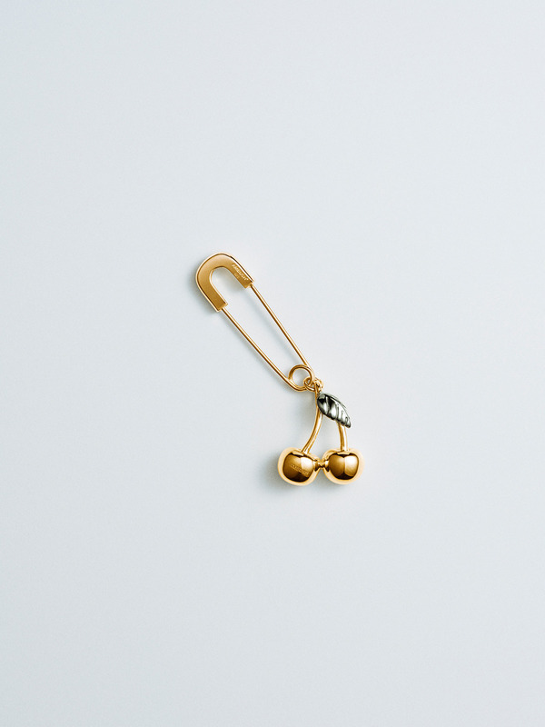 CHERRY CHARM EARRING