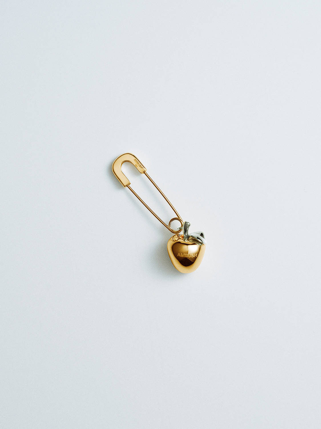 APPLE CHARM EARRING 詳細画像 Gold 1