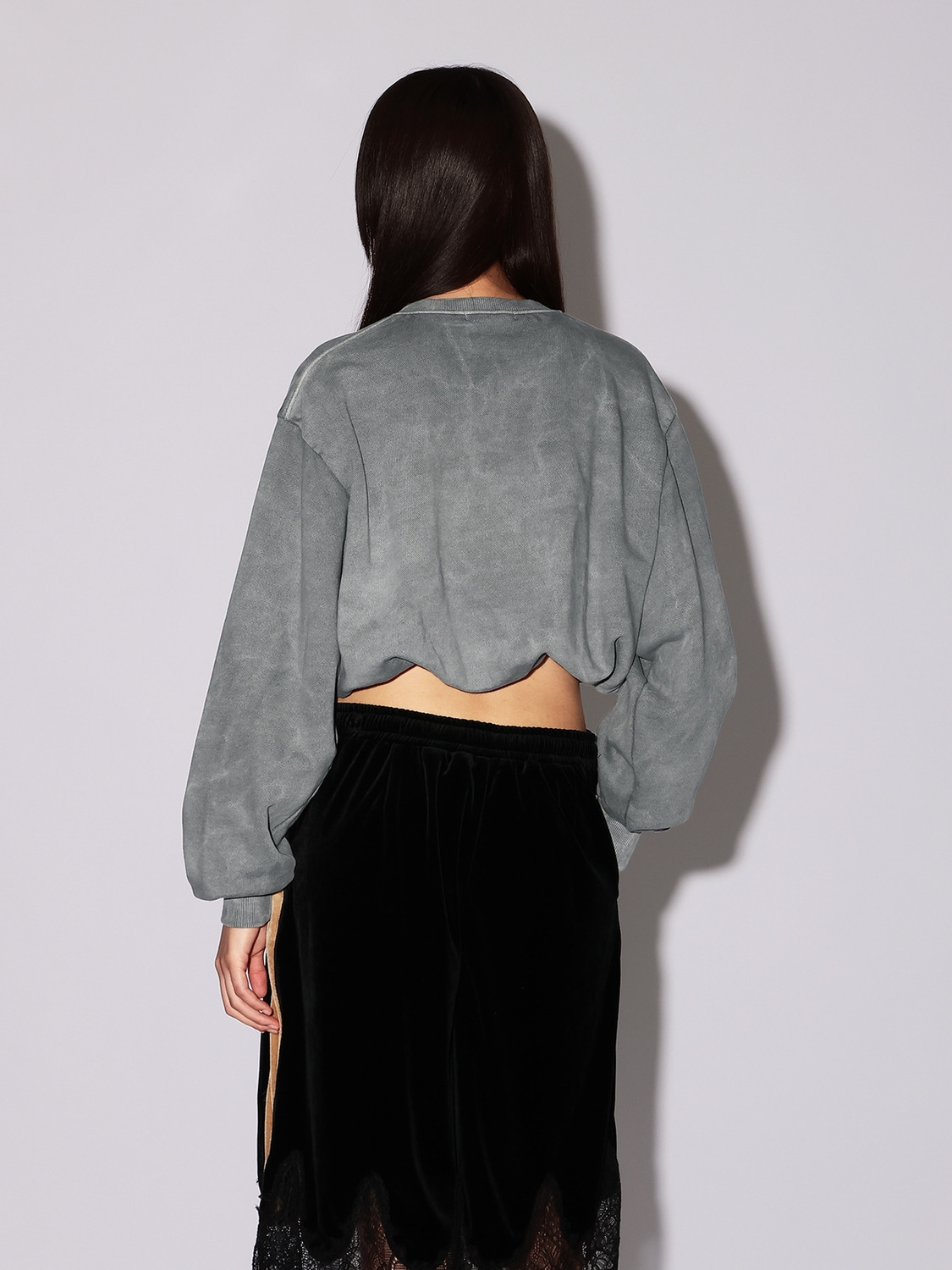 WASHED CROPPED CRENECK SWEATSHIRT 詳細画像 Grey 4