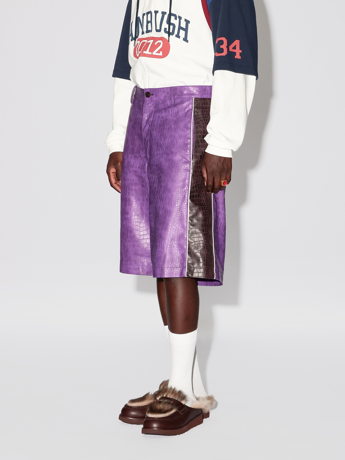 FAKE CROCODILE LEATHER SHORT PANTS 詳細画像 Purple 3