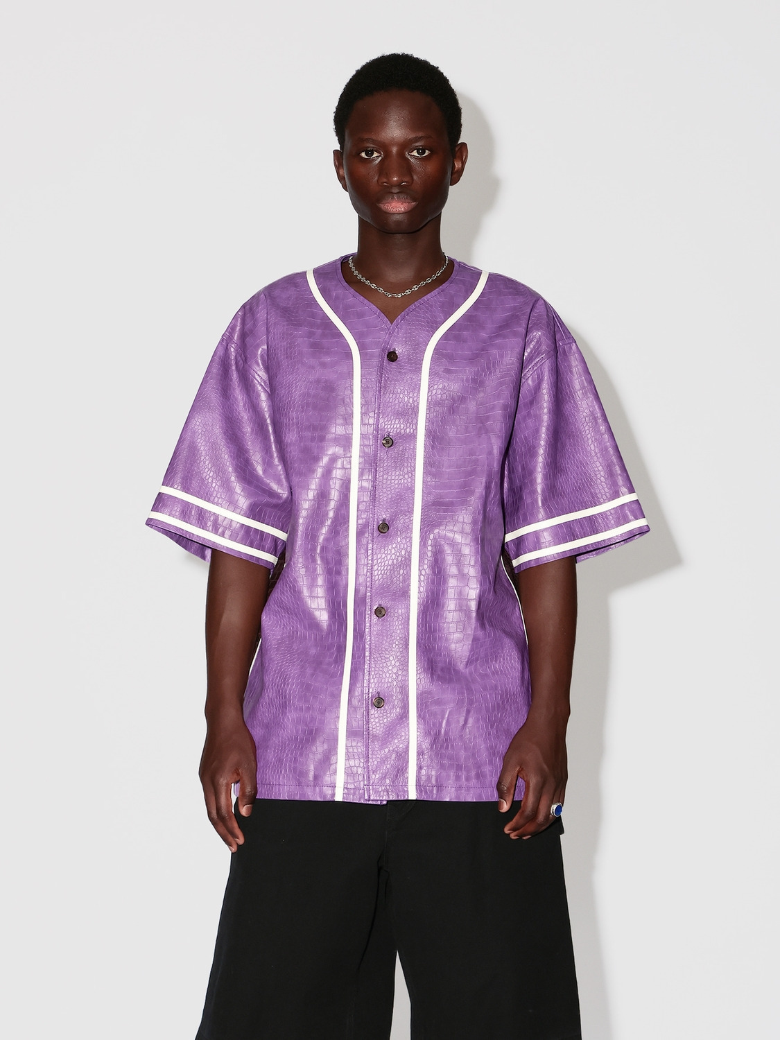 FAKE CROCODILE LEATHER BASEBALL SHIRT 詳細画像 Purple 1