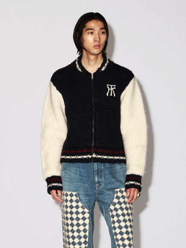 売り切り！Ambush ニットセーター 売り切り！Ambush ニットセーター AMBUSH カットアウト セーター 通販