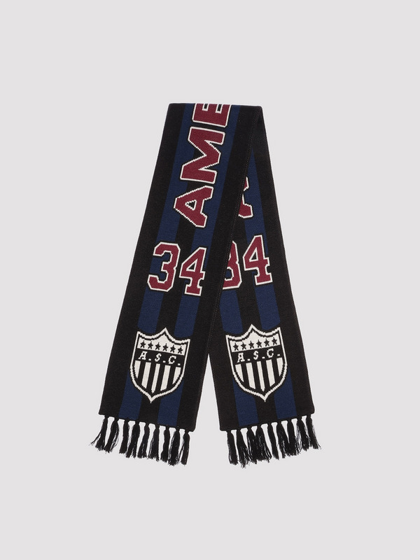 SOCCER SCARF
