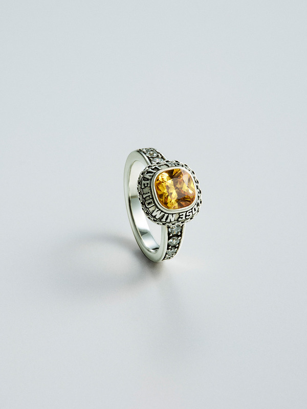 CLASS RING SMALL