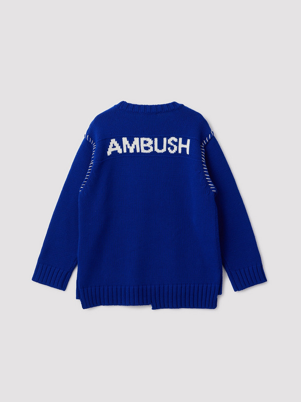 BACK LOGO STITCH CREWNECK