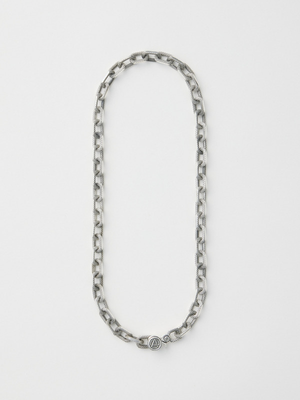 TEXTUERD A CHAIN NECKLACE