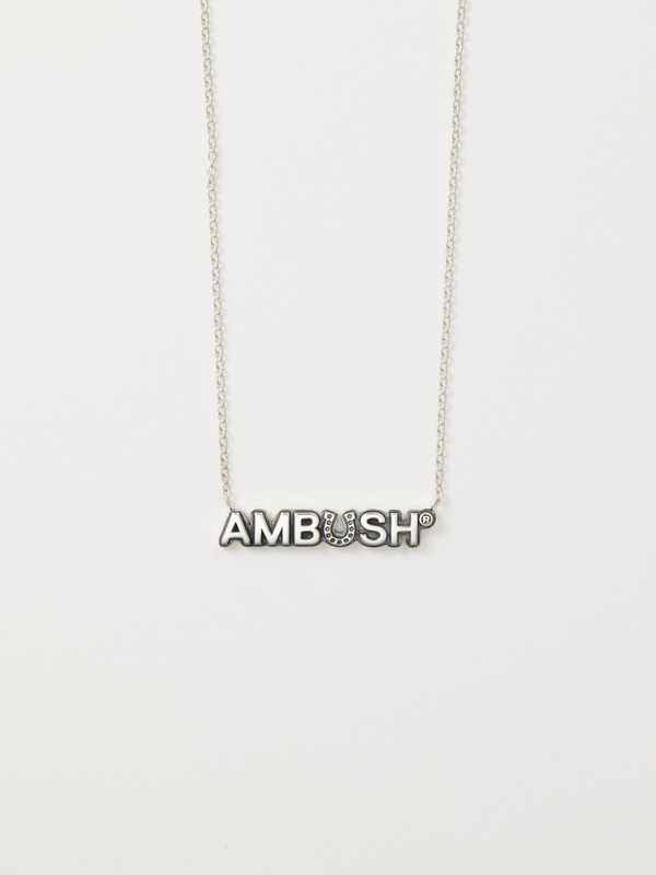 AMBUSH HORSESHOE CHARM NECKLACE