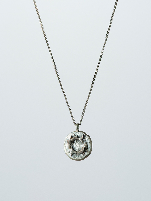 ZODIAC PISCES NECKLACE