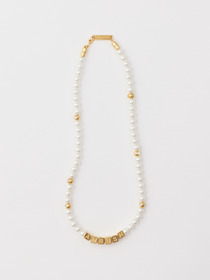 PEARL LETTER BLOCK NECKLACE 詳細画像