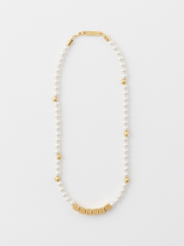 PEARL LETTER BLOCK NECKLACE