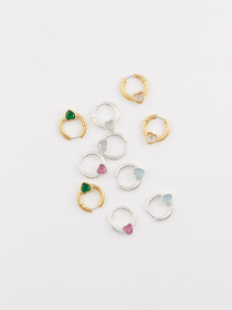 HEART CLOSURE EARRINGS 詳細画像
