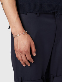 SMALL SAFETY PIN BRACELET 詳細画像