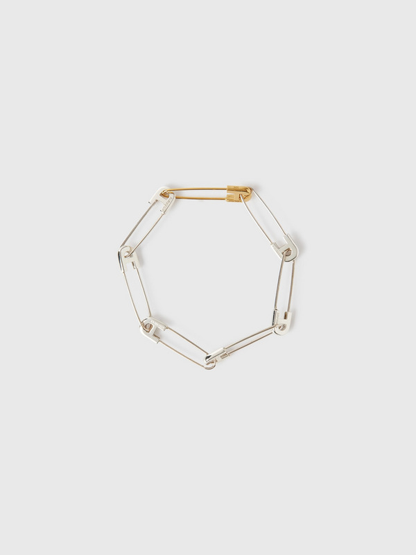 SMALL SAFETY PIN BRACELET