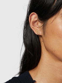 PAVE A STUD EARRINGS 詳細画像