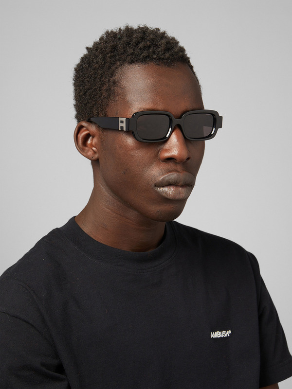 ambush ピアスサングラス 黒 ブラック 美品 アンブッシュ サングラス アイウェア 61□20 PIERCED