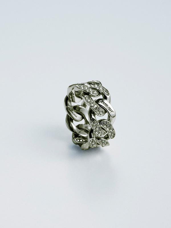 PAVE CLASSIC CHAIN RING