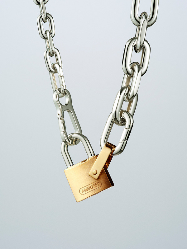 HUES PADLOCK NECKLACE