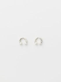 SMALL PEARL BARBELL EARRINGS 詳細画像