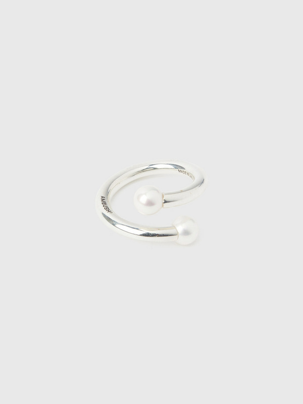 SMALL PEARL BARBELL RING