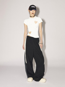 CUT OUT HEARTS T-SHIRT 詳細画像
