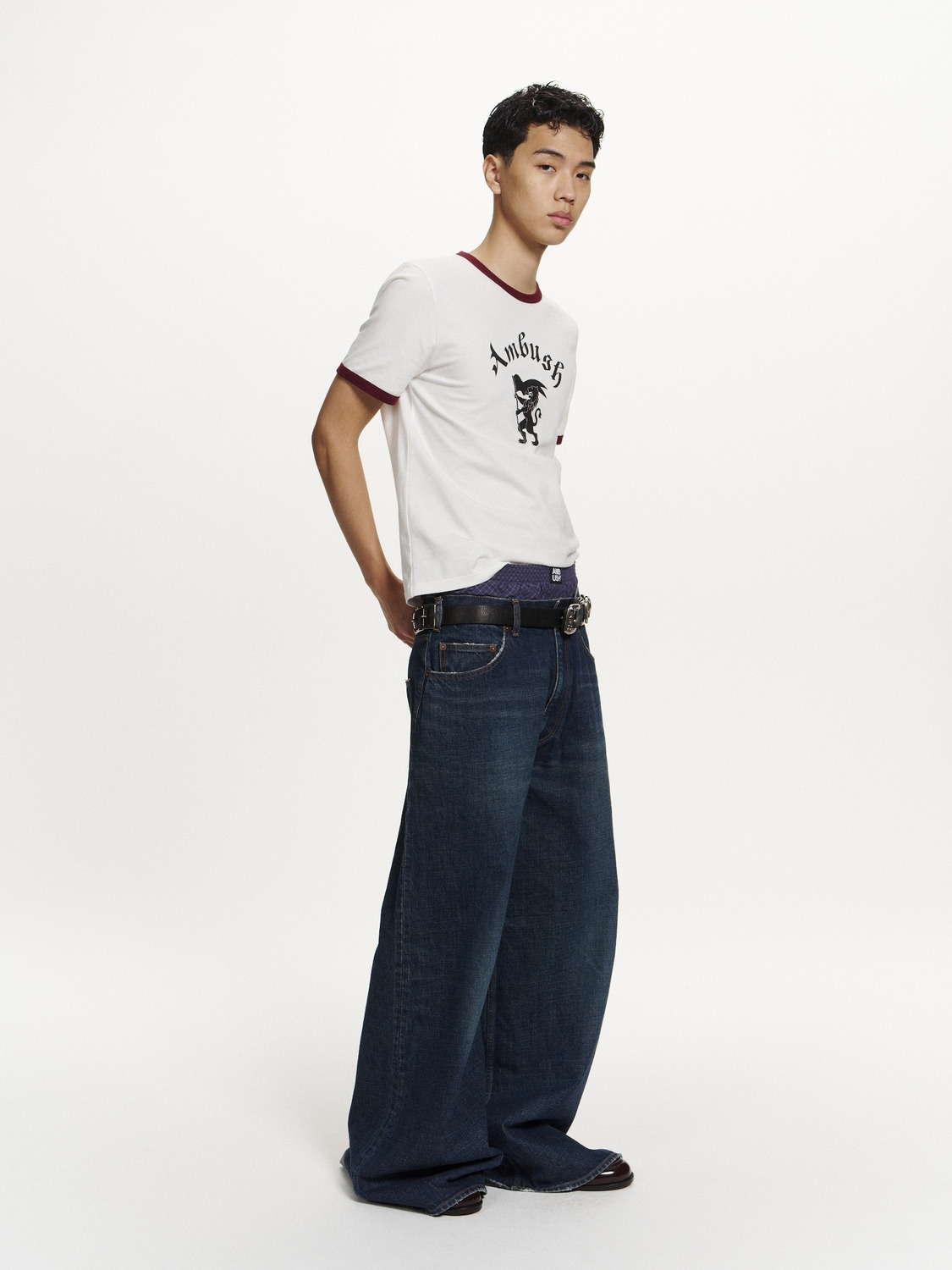 GOTHIC LOGO RINGER T-SHIRT 詳細画像 White 4