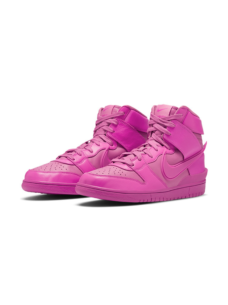 NIKE × AMBUSH︎ COSMIC FUCHSIA